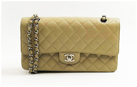 CHANEL, Bags, 204 2005 Chanel Black Caviar Bag With Jumbo Stitched Logo