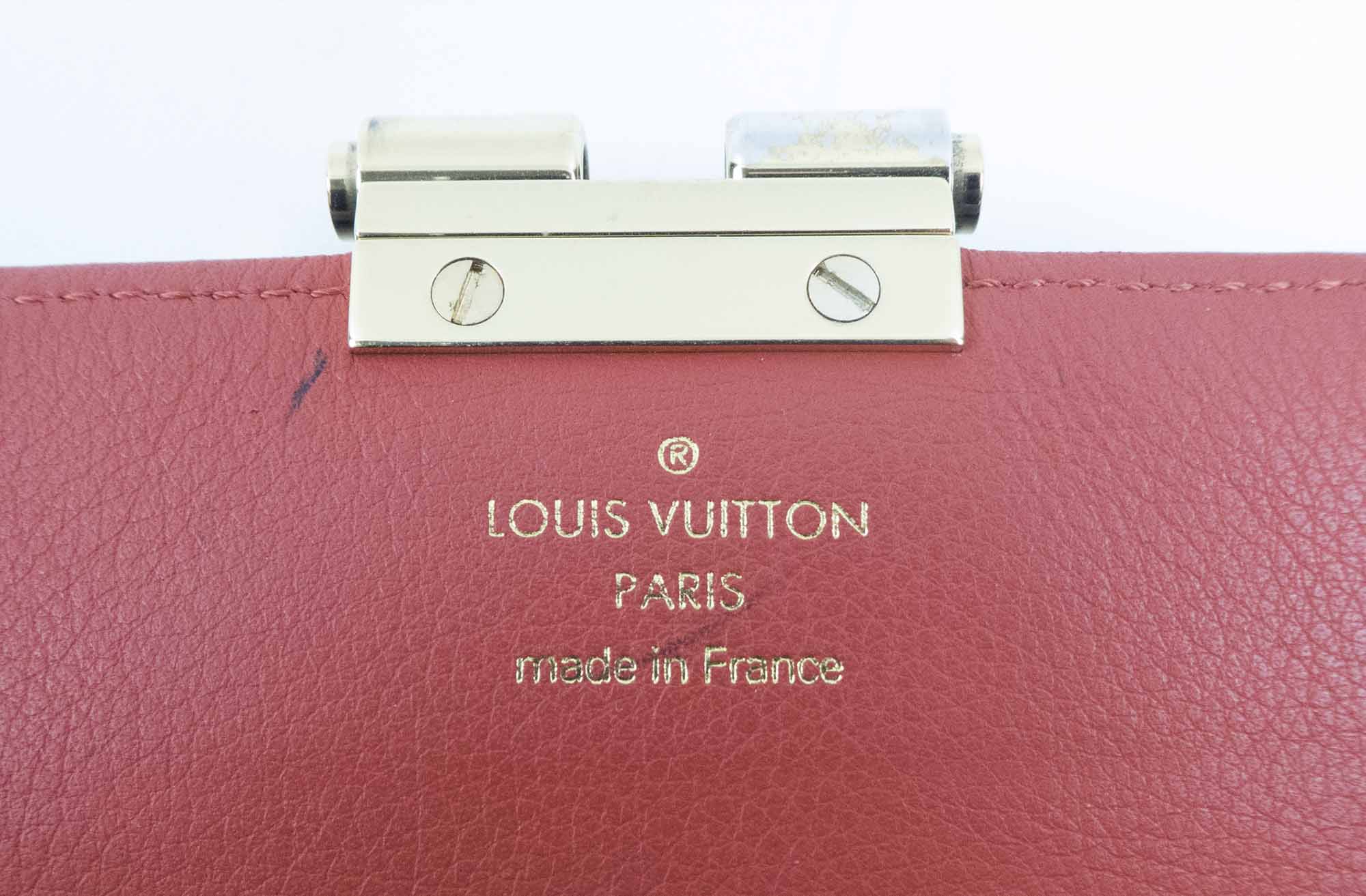 Louis Vuitton Gold Tone Purse Padlock, France Auction