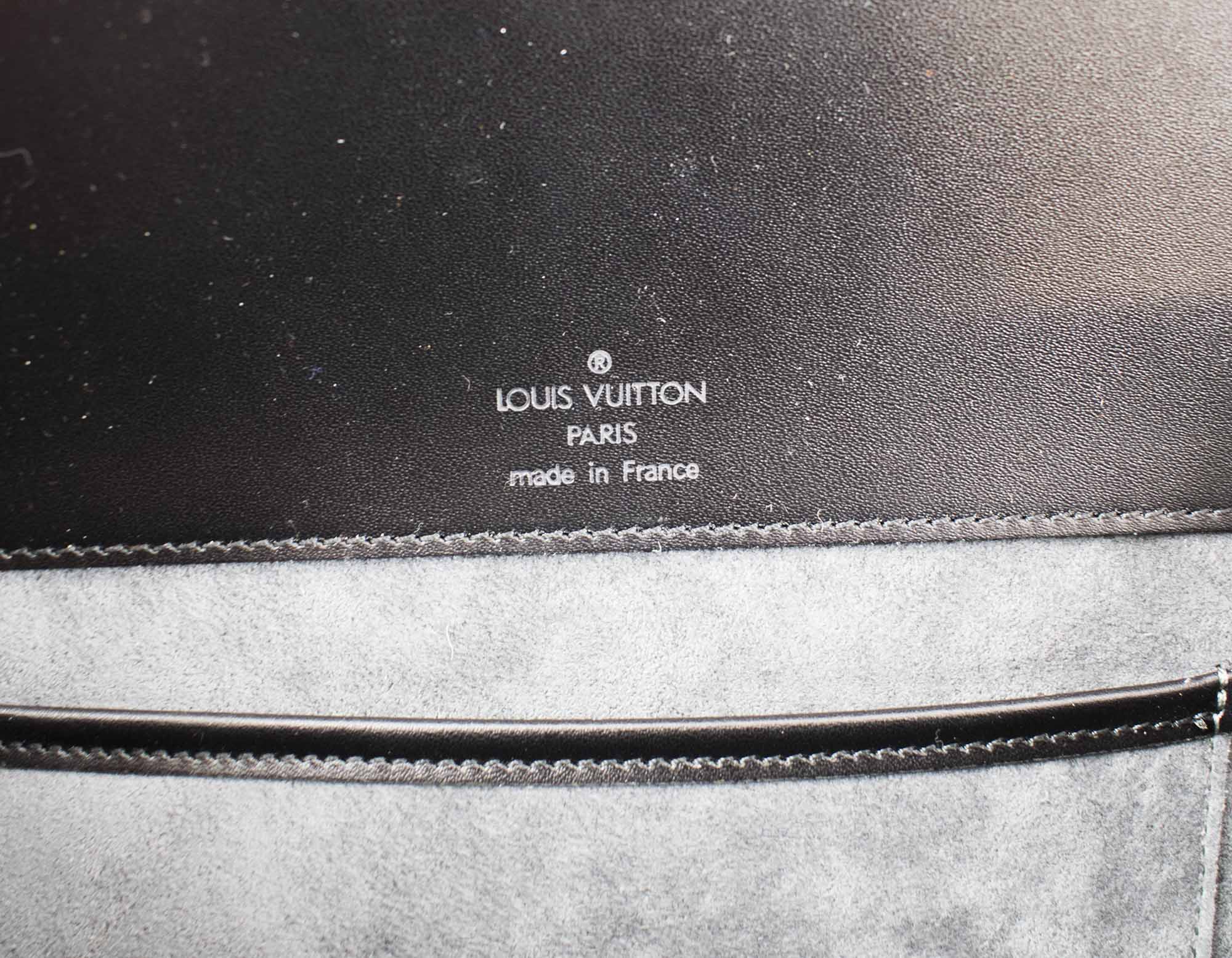 Louis Vuitton Vintage - Epi Nocturne PM Bag - Dark Brown - Leather