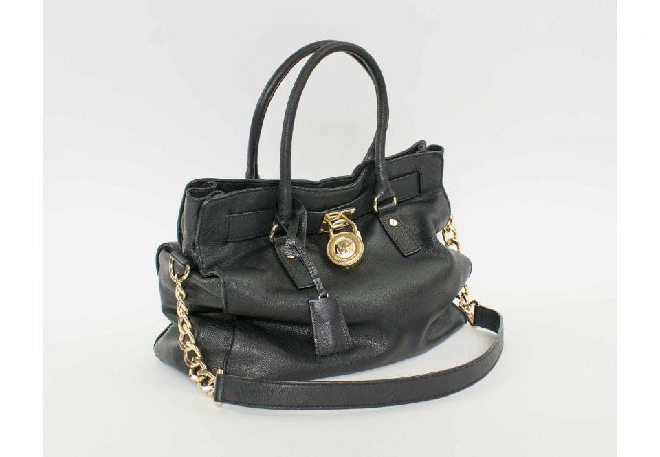 michael kors black leather purse with gold chain