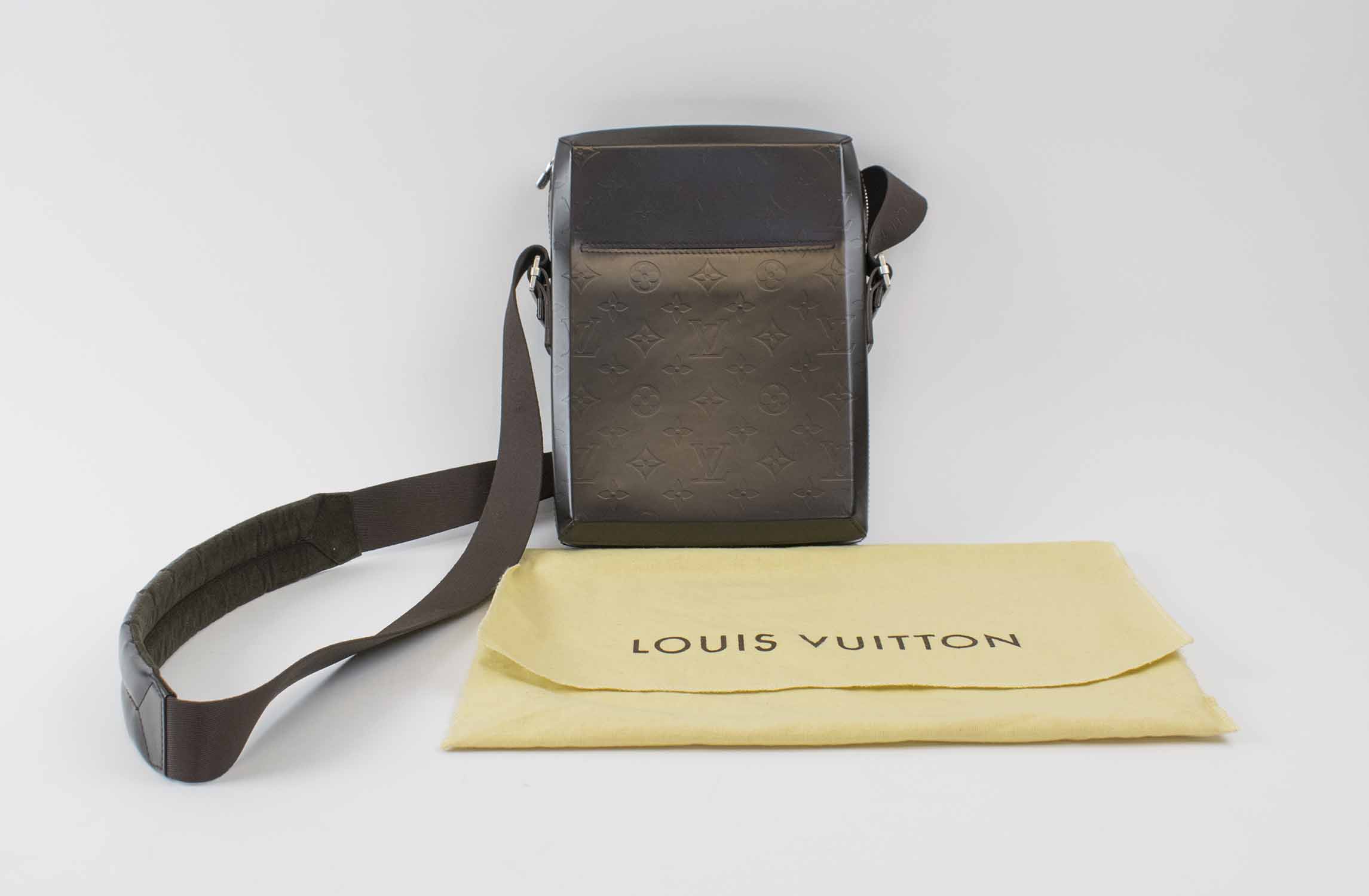 Louis Vuitton Black Fabric Adjustable Bag Shoulder Strap Louis Vuitton