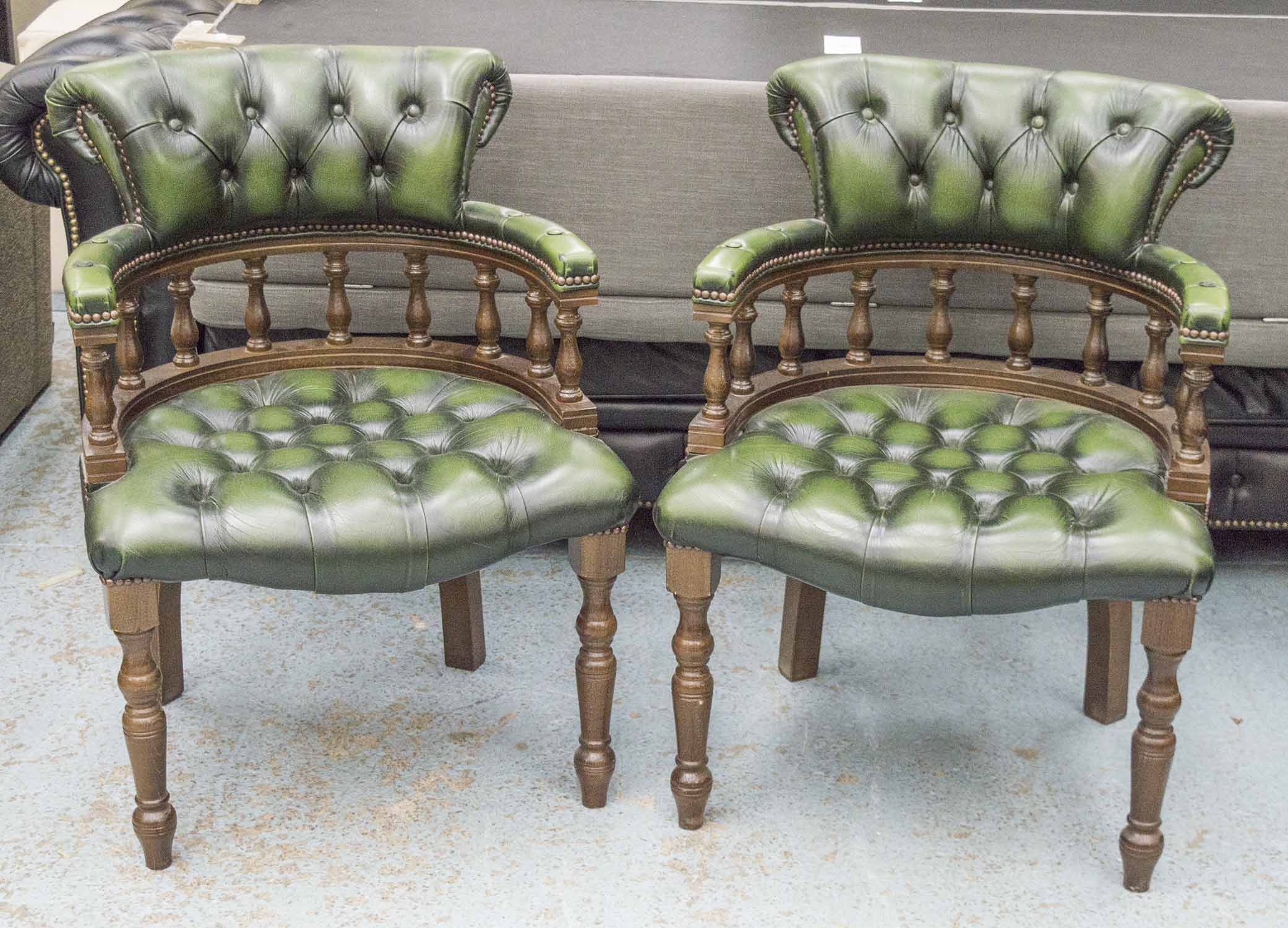 Captain's Chairs For A Living Room