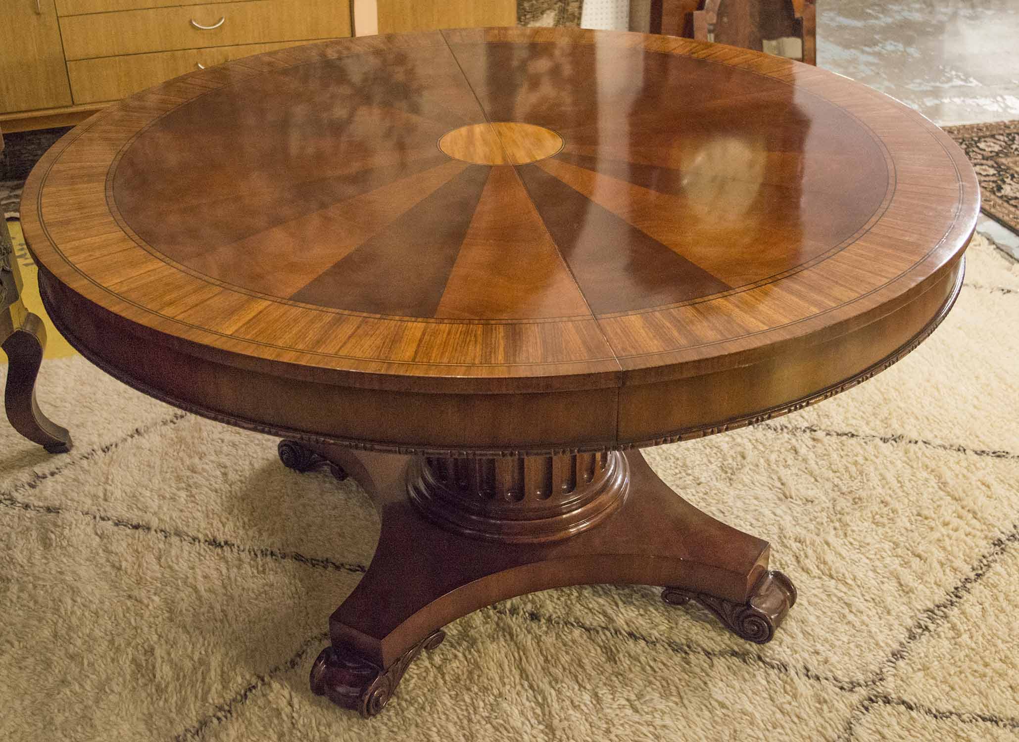 Octogon Shaped Ethan Allen Pedestal Dining Room Table
