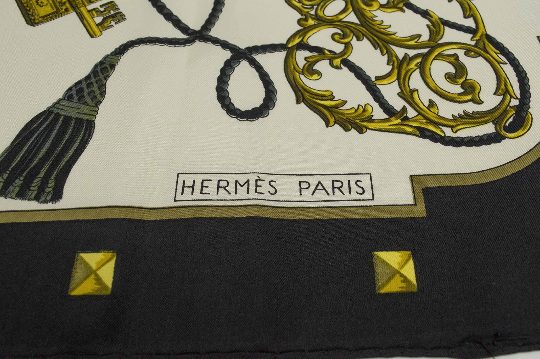 Les Clefs Hermes Scarf
